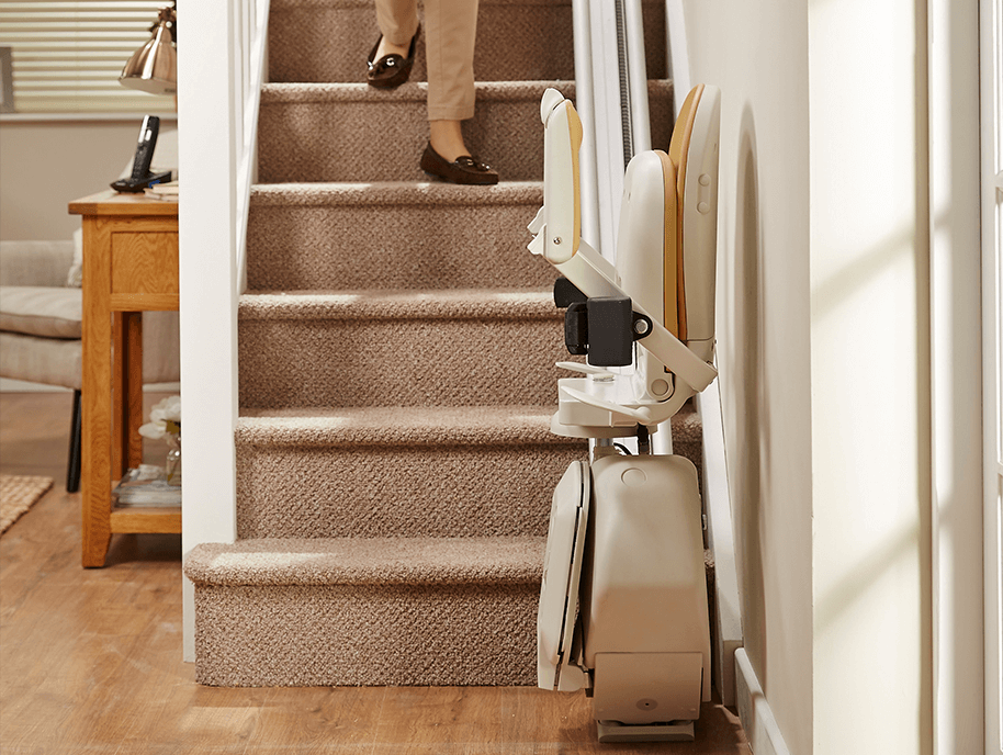 Acorn Stairlift hinged rail option